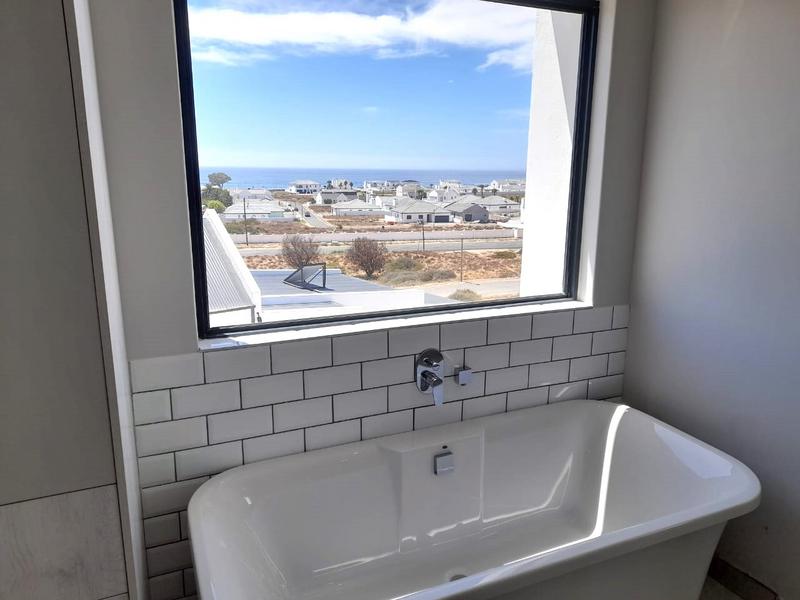 3 Bedroom Property for Sale in Da Gama Bay Western Cape